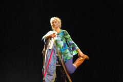 Félicité dans un arbre