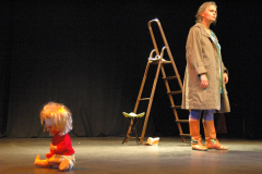 Félicité dans un arbre