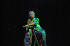 Félicité dans un arbre